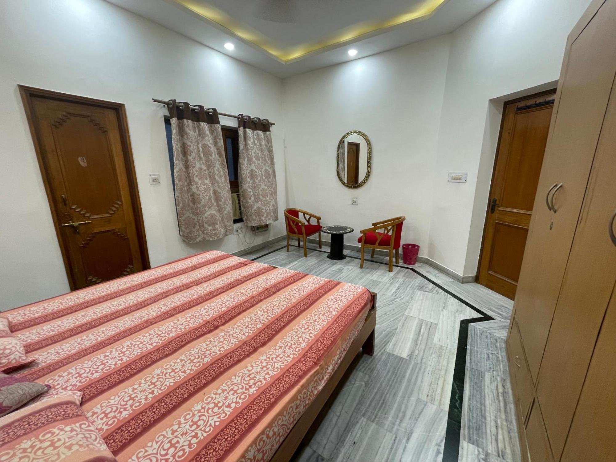 N Homestay Agra Tajganj Ngoại thất bức ảnh