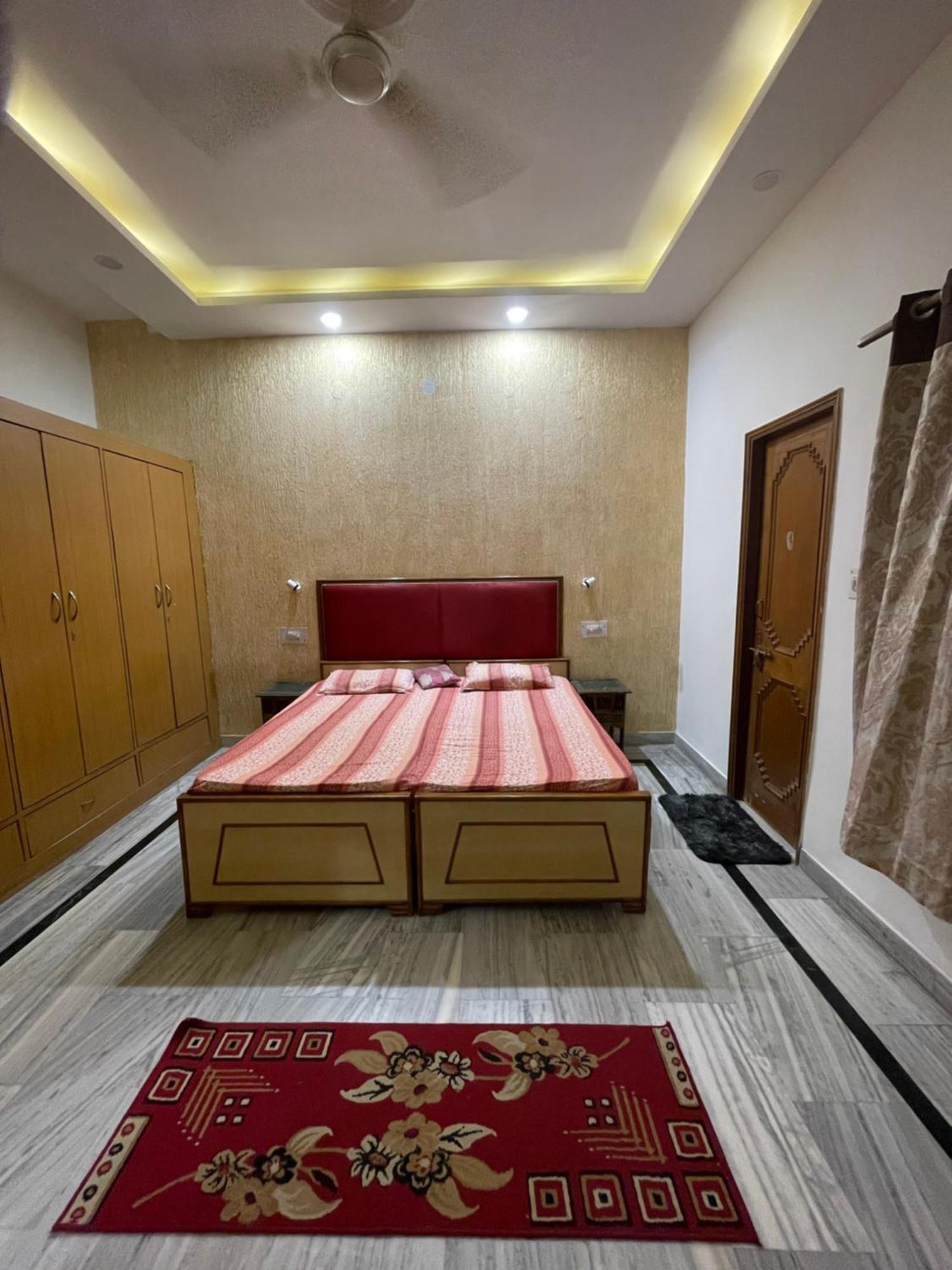 N Homestay Agra Tajganj Ngoại thất bức ảnh