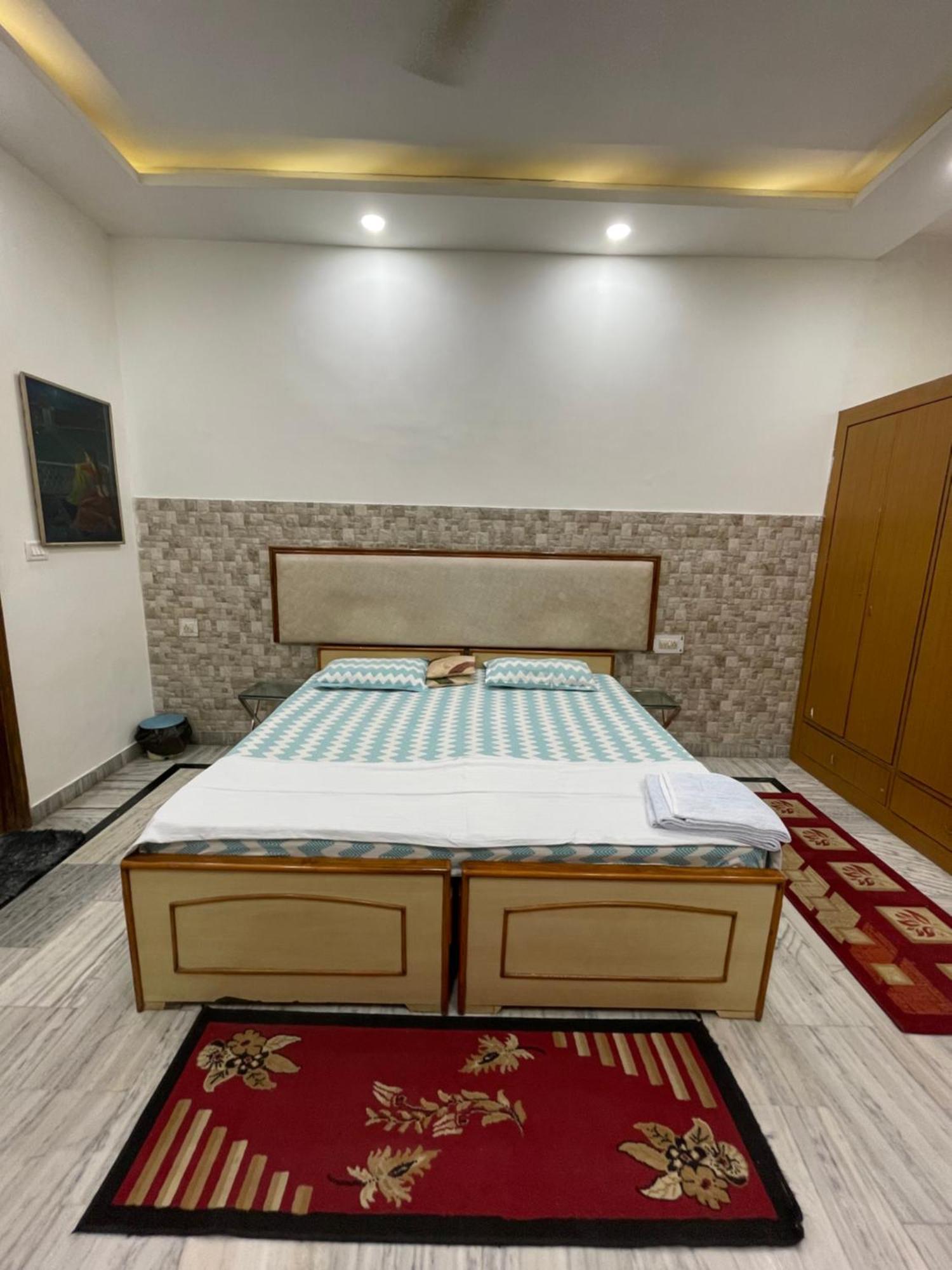 N Homestay Agra Tajganj Ngoại thất bức ảnh
