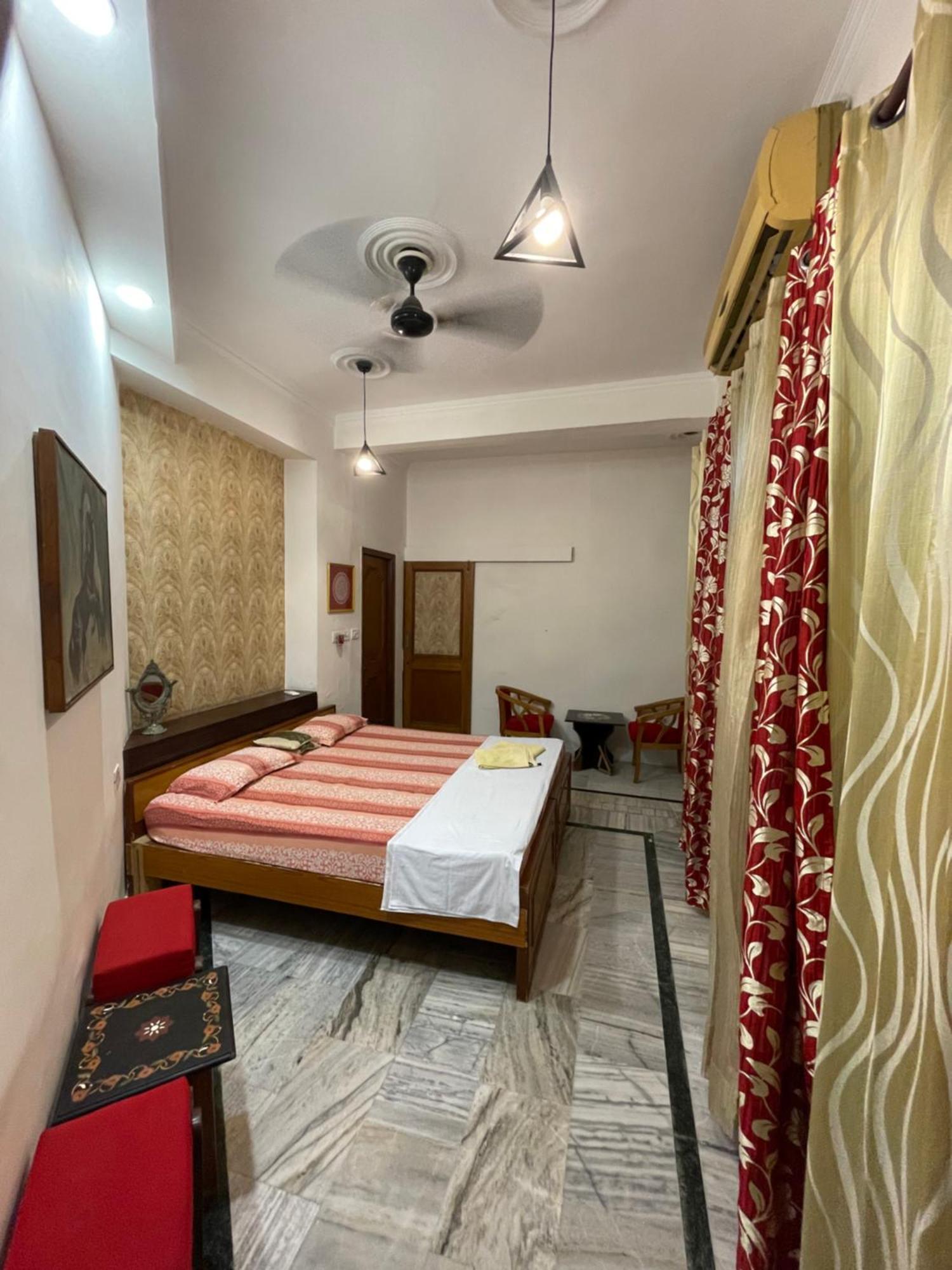 N Homestay Agra Tajganj Ngoại thất bức ảnh