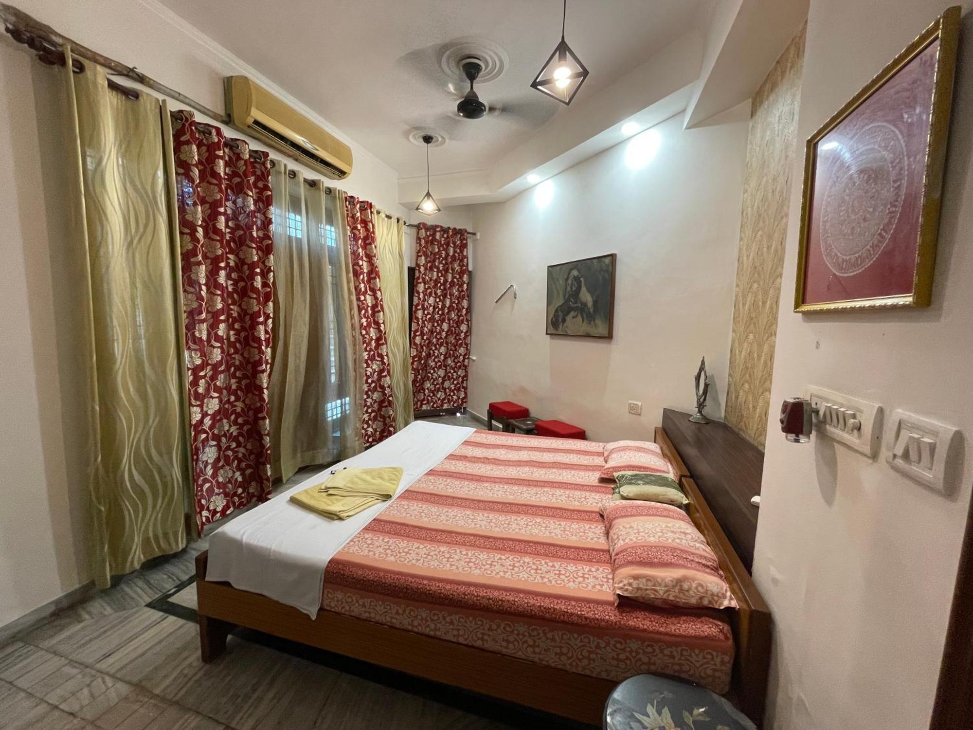 N Homestay Agra Tajganj Ngoại thất bức ảnh